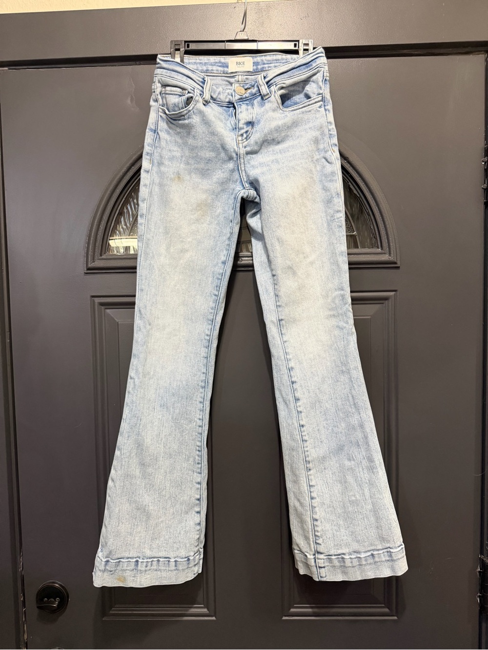 Light Wash Flared Jeans - BKE